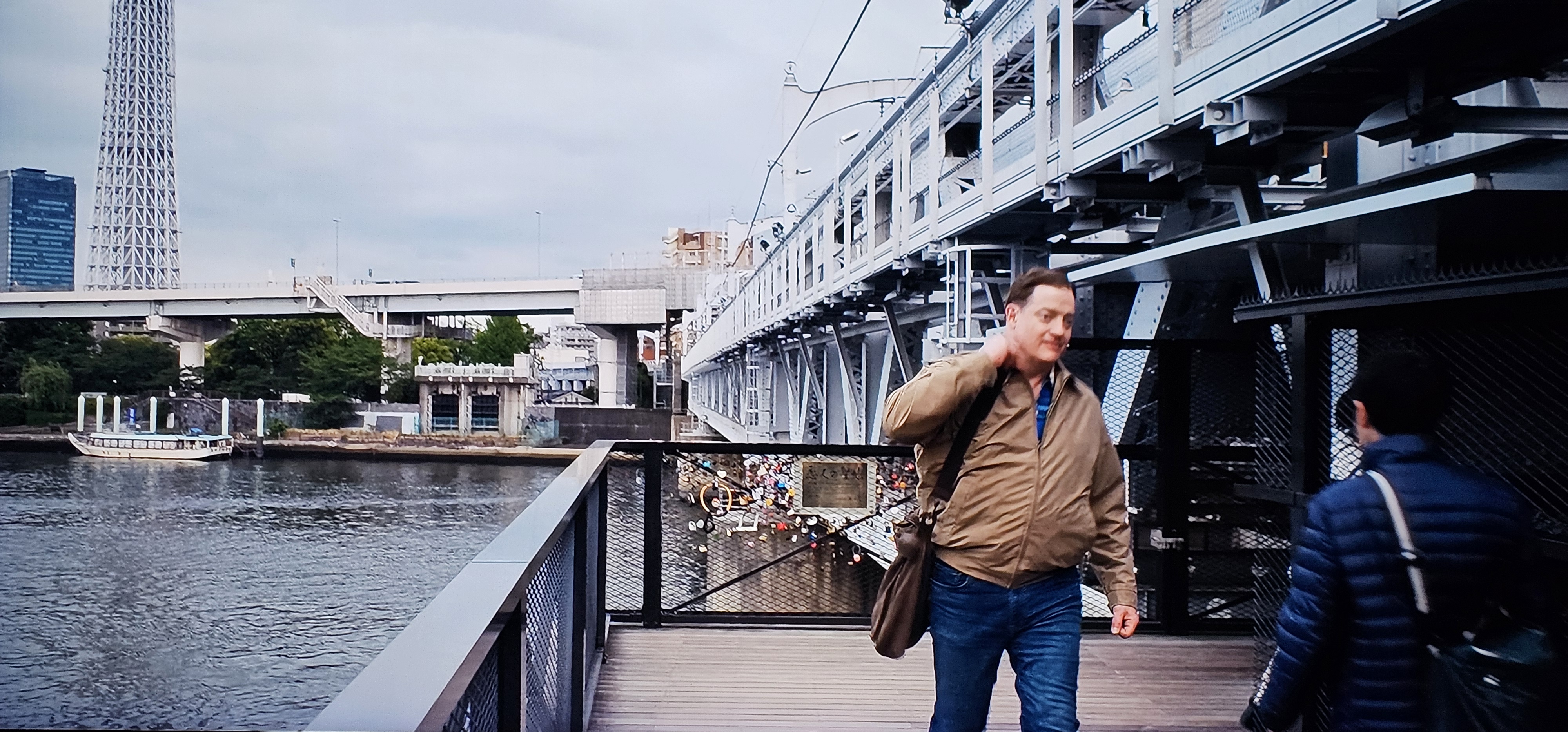 rentalfamilyskytreebridge.jpg